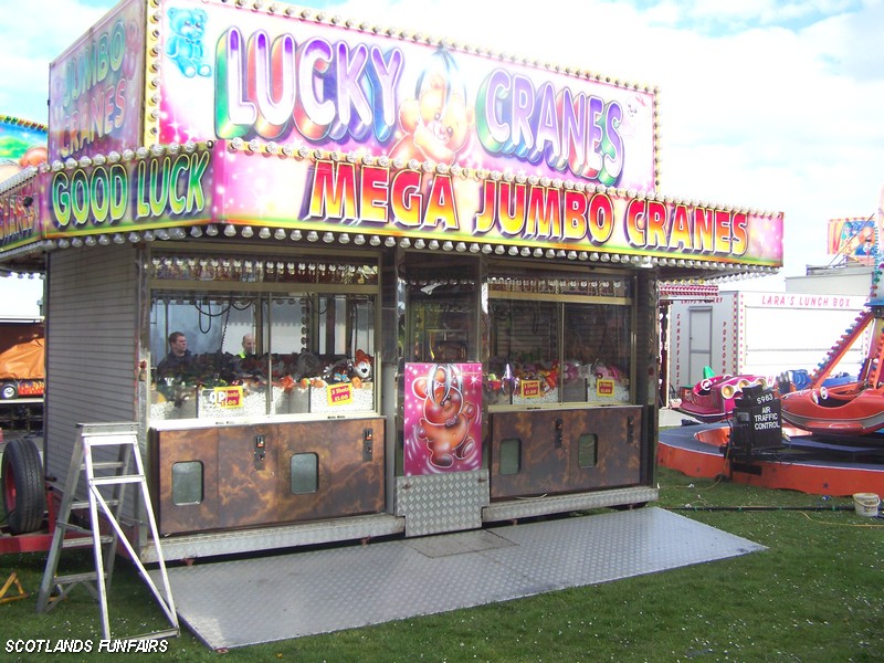 Ritchie Wilmots Cranes