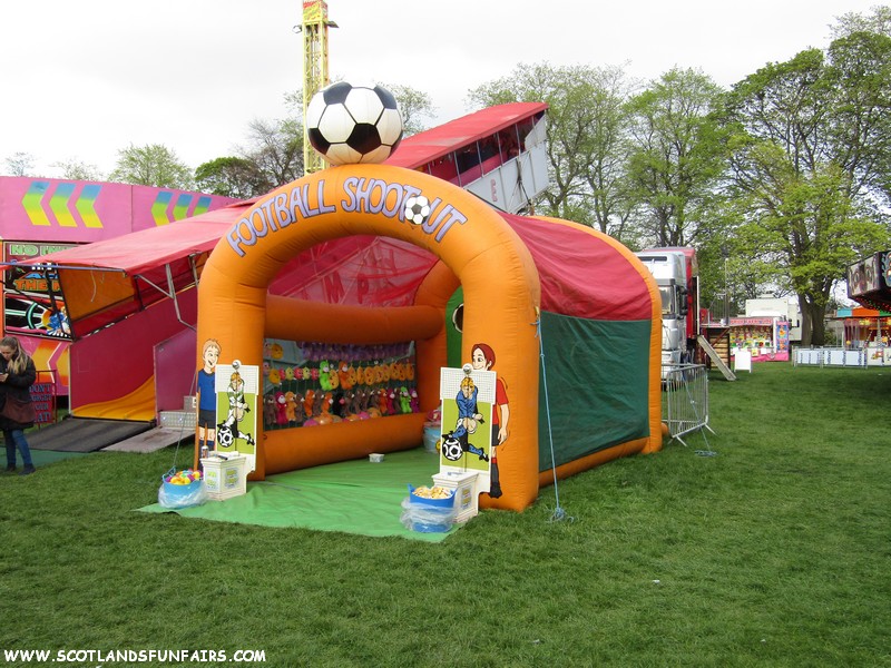 Jordan Evans Inflatable Kicker